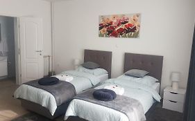 Marko Airport Rooms